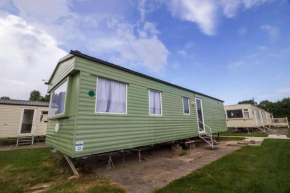Great 8 Berth Caravan For Hire In Skegness Ref 33069F
